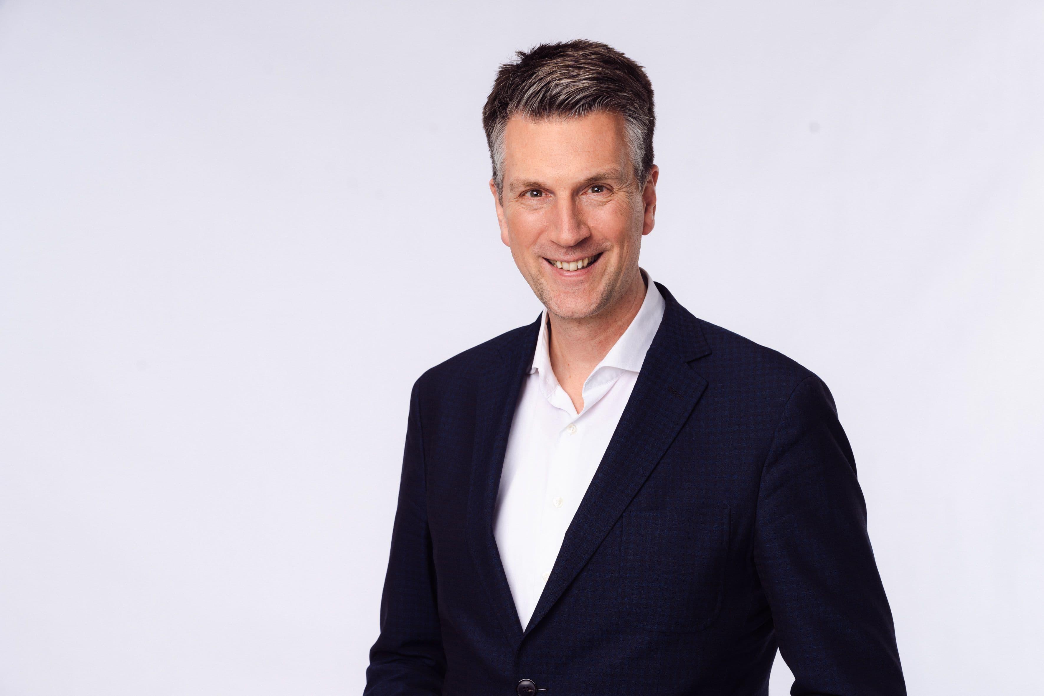 Porträt von Tobias Lammert | Bildquelle: WDR mediagroup GmbH Porträt von Tobias Lammert