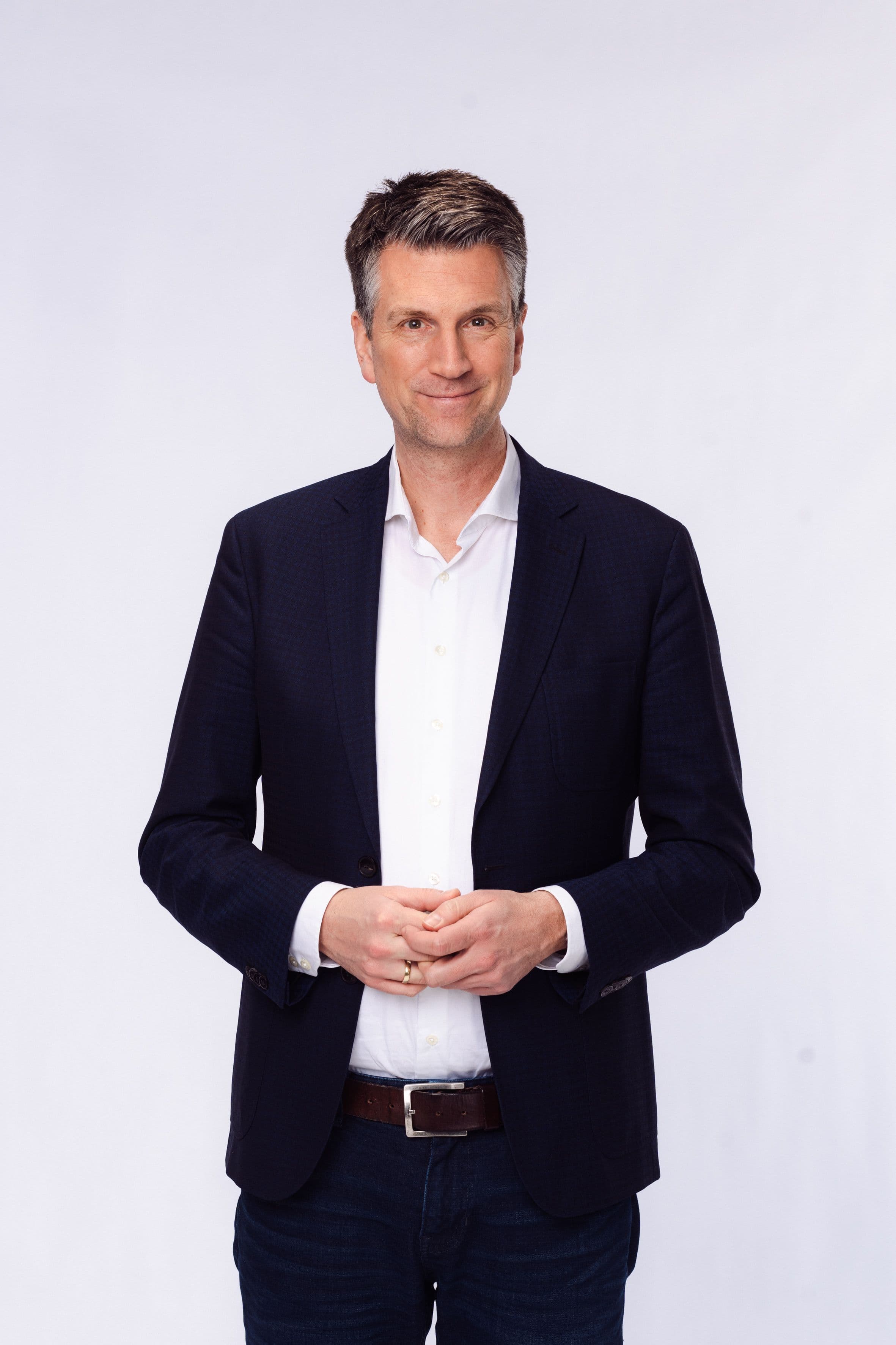 Porträt von Tobias Lammert | Bildquelle: WDR mediagroup GmbH Porträt von Tobias Lammert